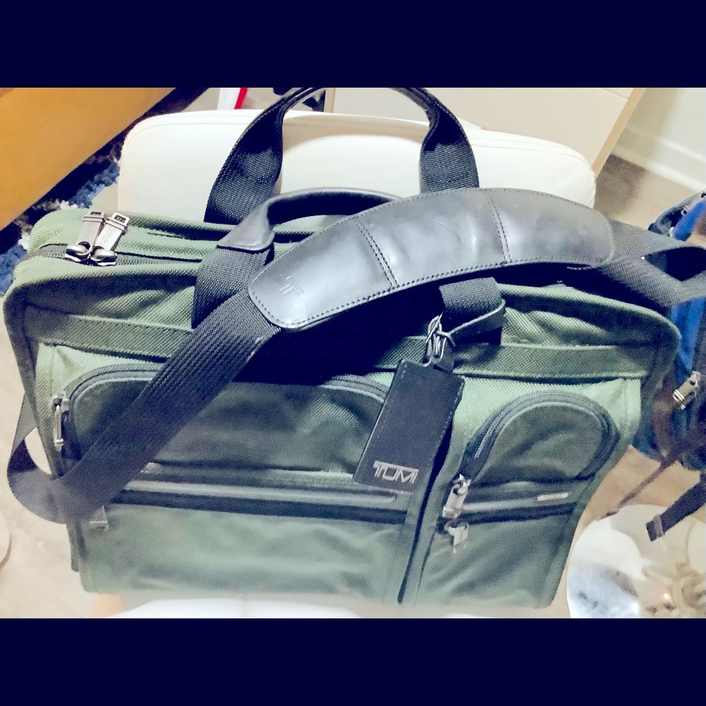 Limited edition Hunter Green- Tumi Alpha Bravo Portfolio Briefcase